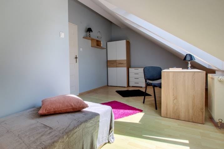 Private room for rent for PLN 1,980 per month in Warsaw, Powstańców Śląskich