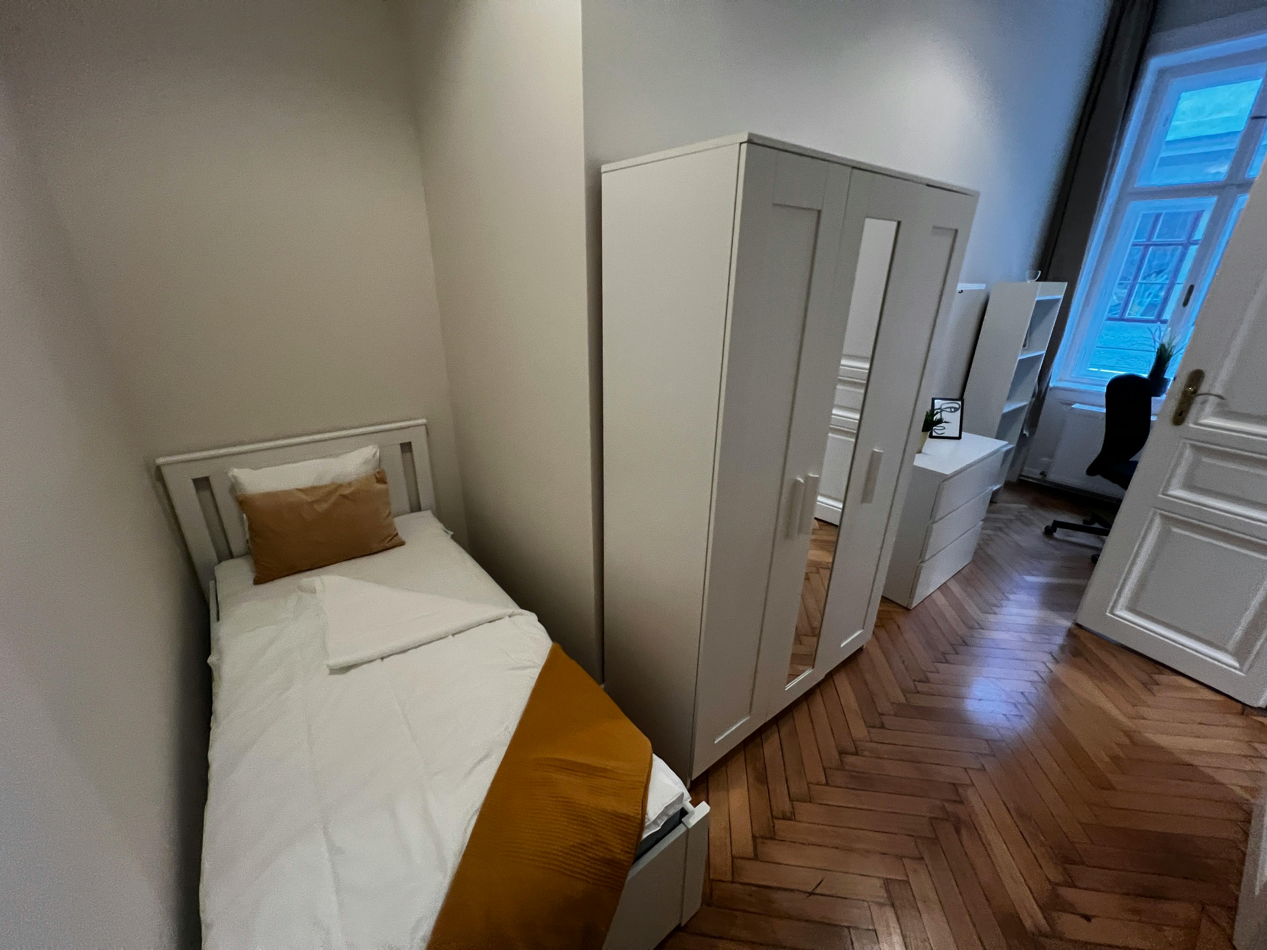 Münzgasse, Vienna preview