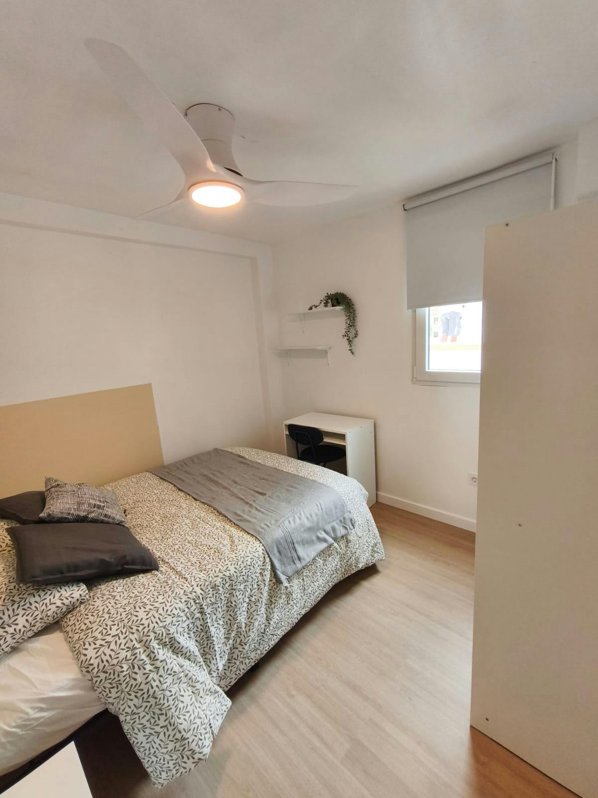 Single room Paiporta, 1 bed, 7m² — photo 1