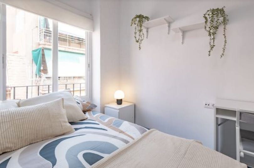 Privat rum att hyra för 285 € i månaden i Alicante (Alacant), Calle del Arquitecto Vidal