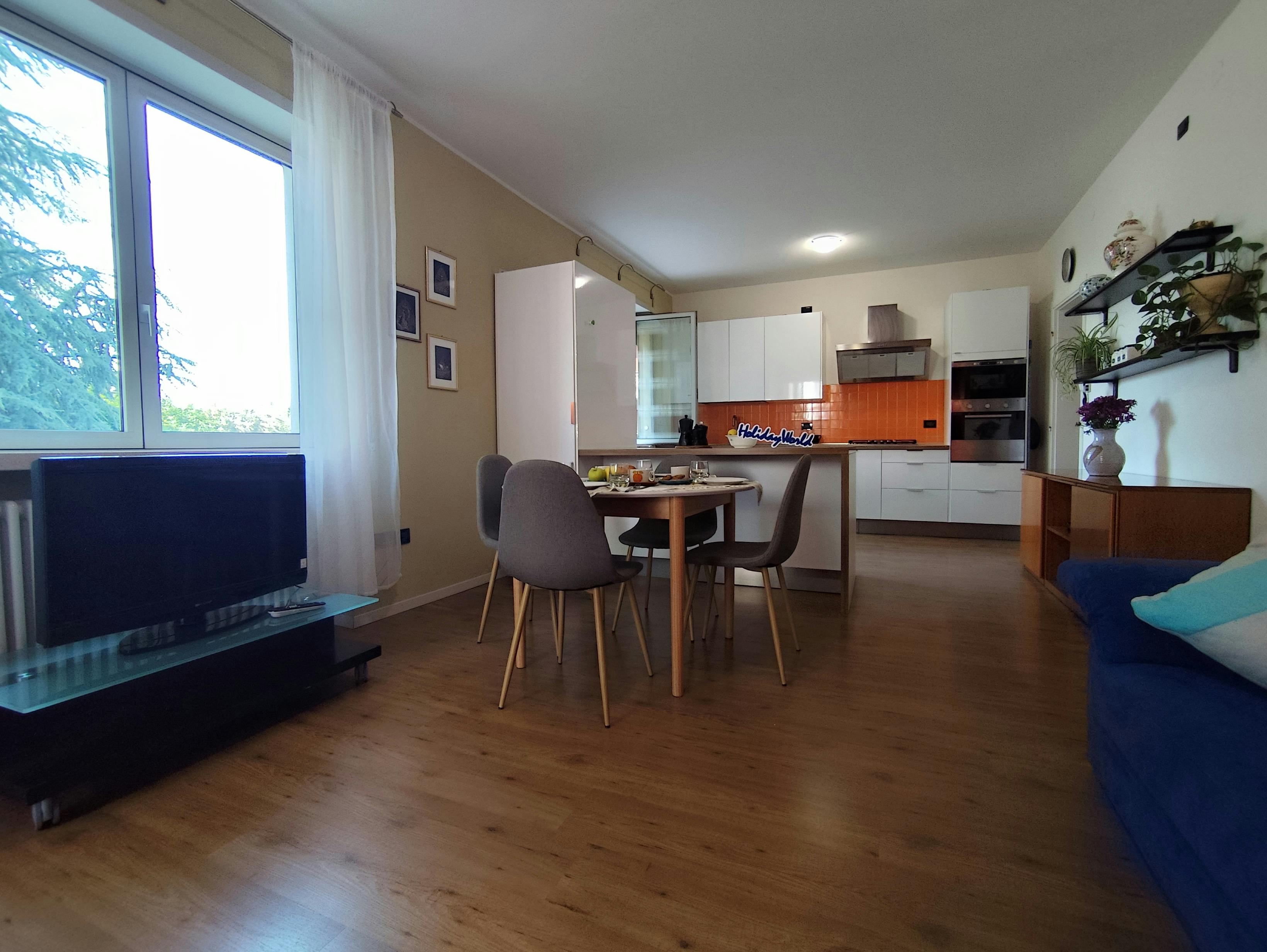 Квартира за оренду для 2 437 EUR на місяць у Piovene Rocchette, Via Monte Adamello