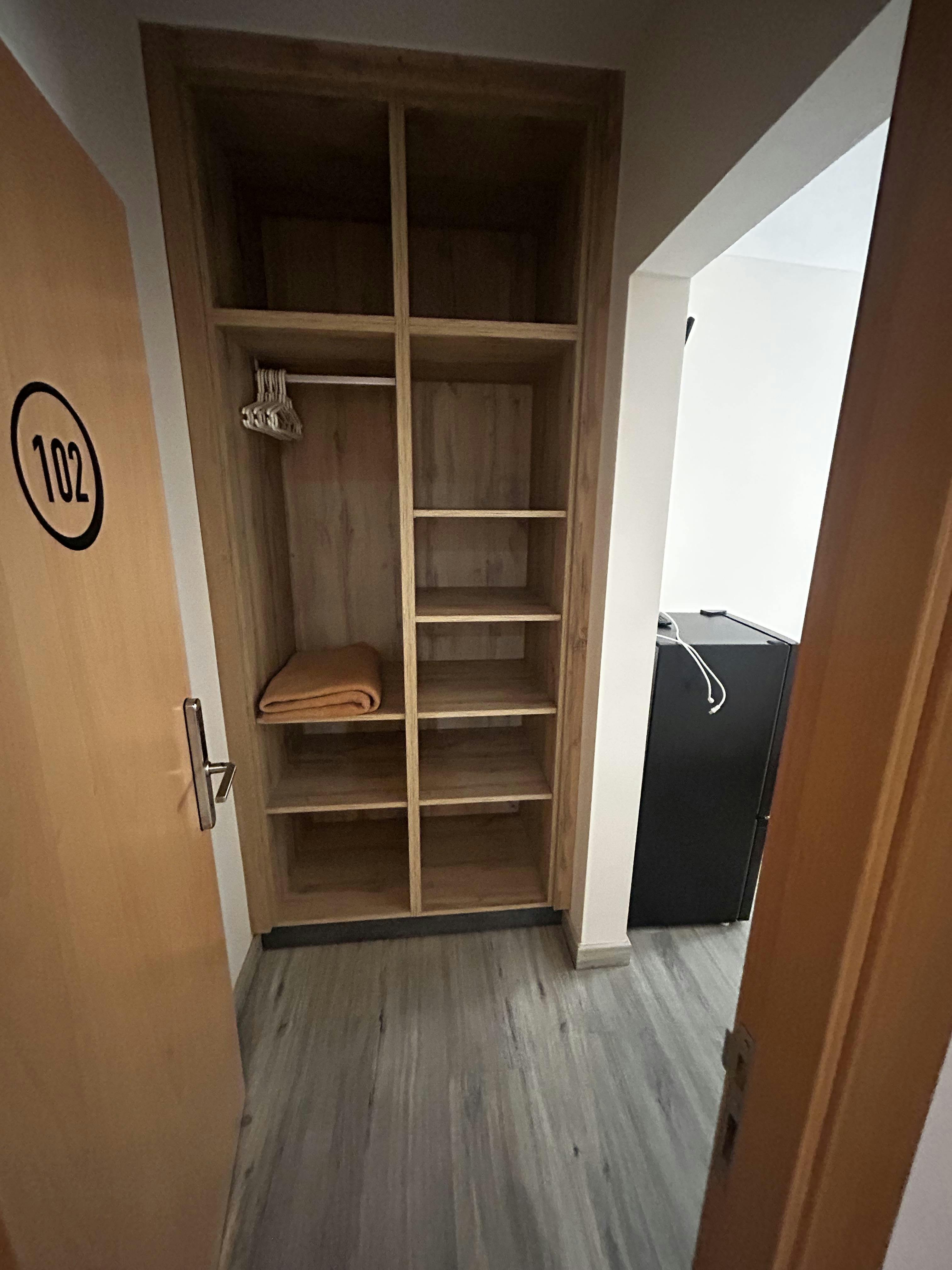 Calle Tarifa, León preview