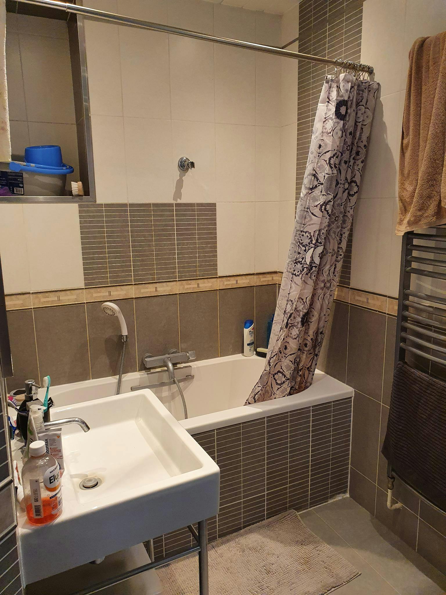 preview gallery tile