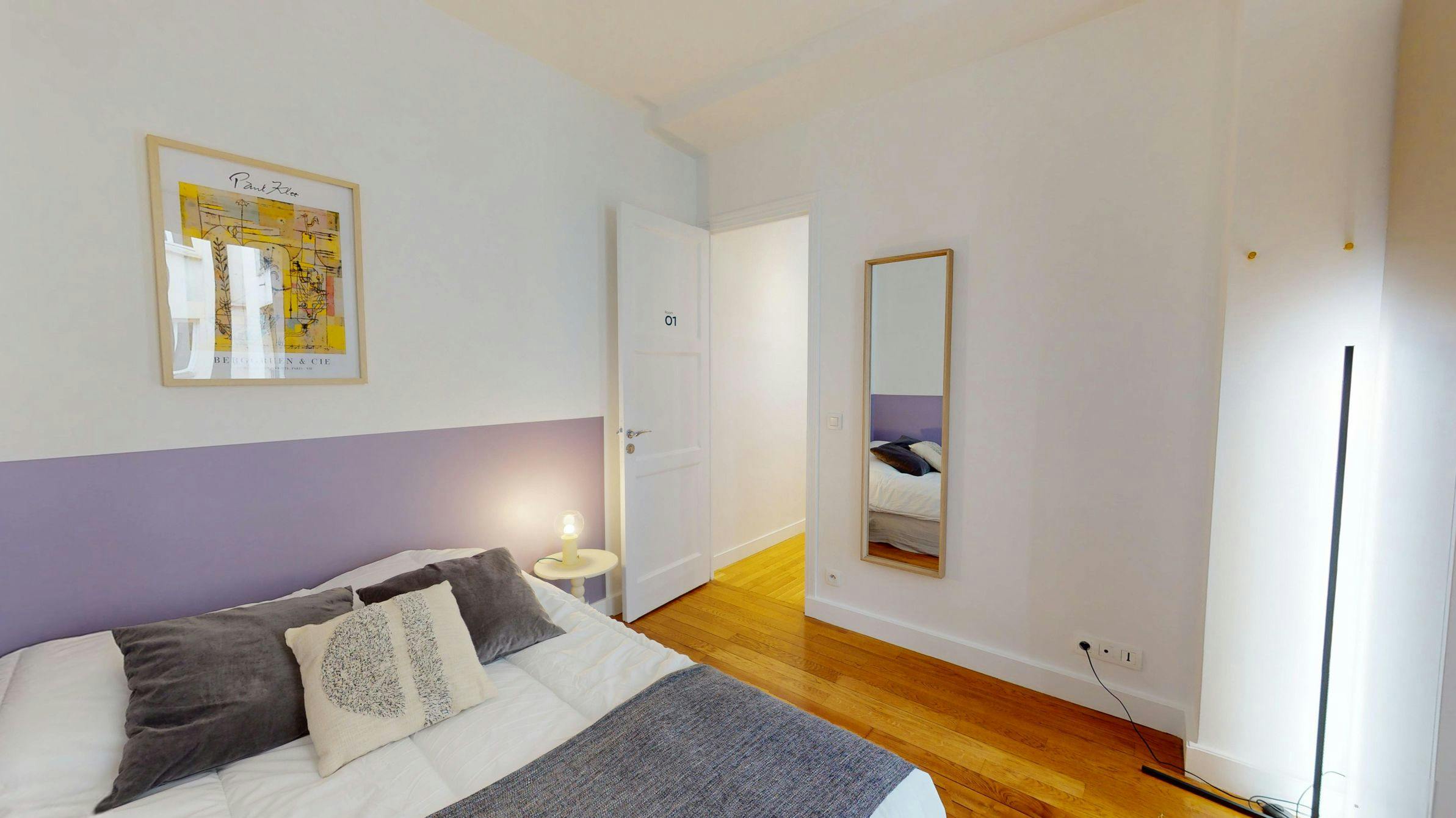 Private room for rent on Avenue Montaigne, Paris - Vue 4