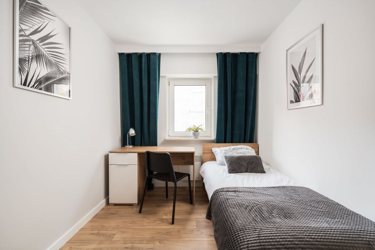 Chmielna, Warsaw preview