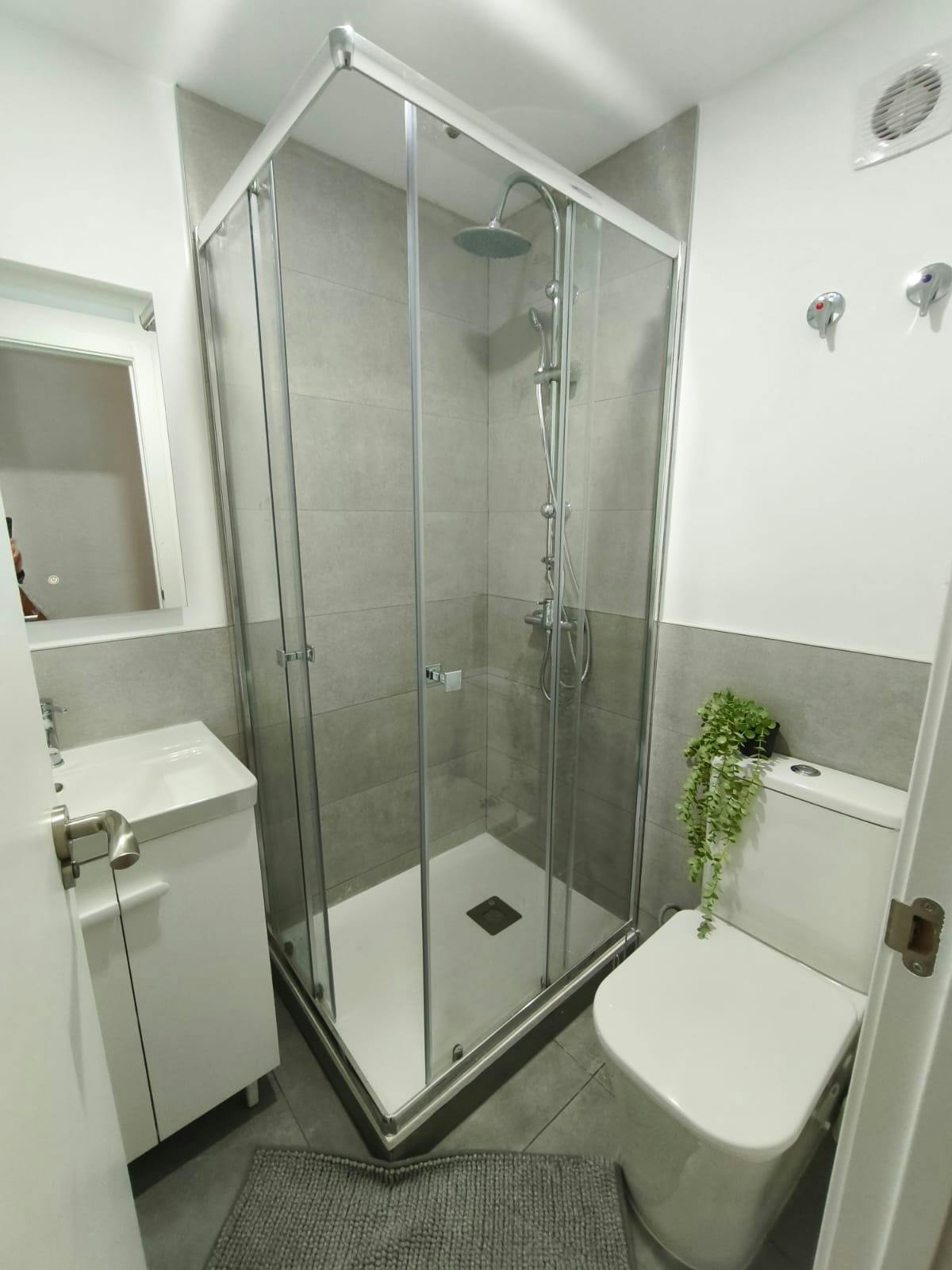 Single room Paiporta, 1 bed, 7m² — photo 6