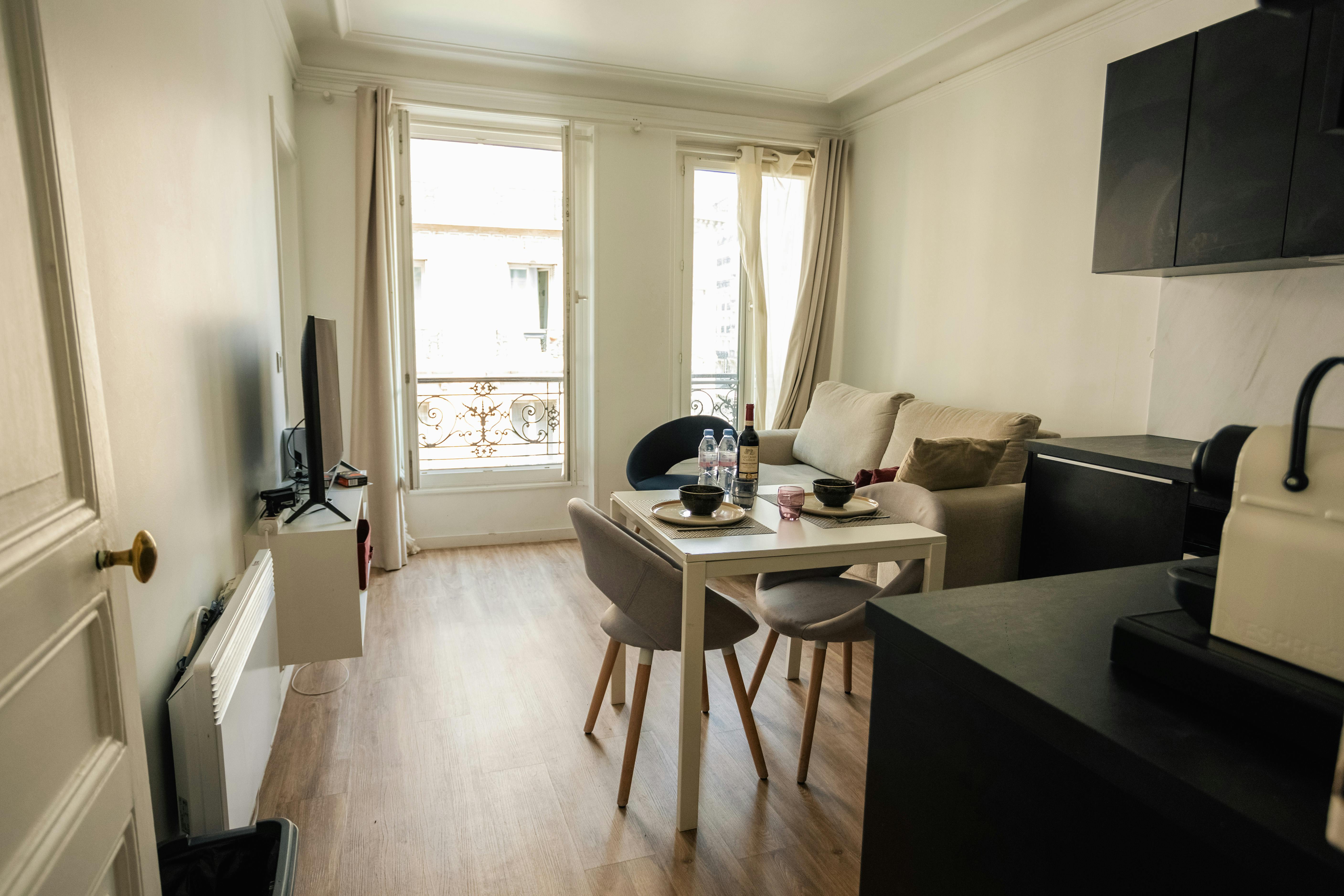 Rue Pétion, Paris preview