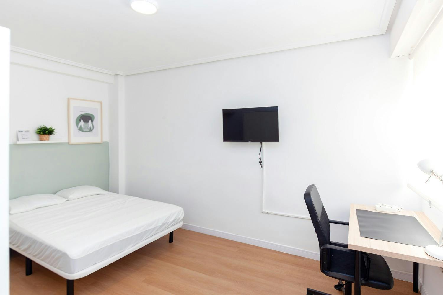 Carrer de l'Orient, Valencia preview