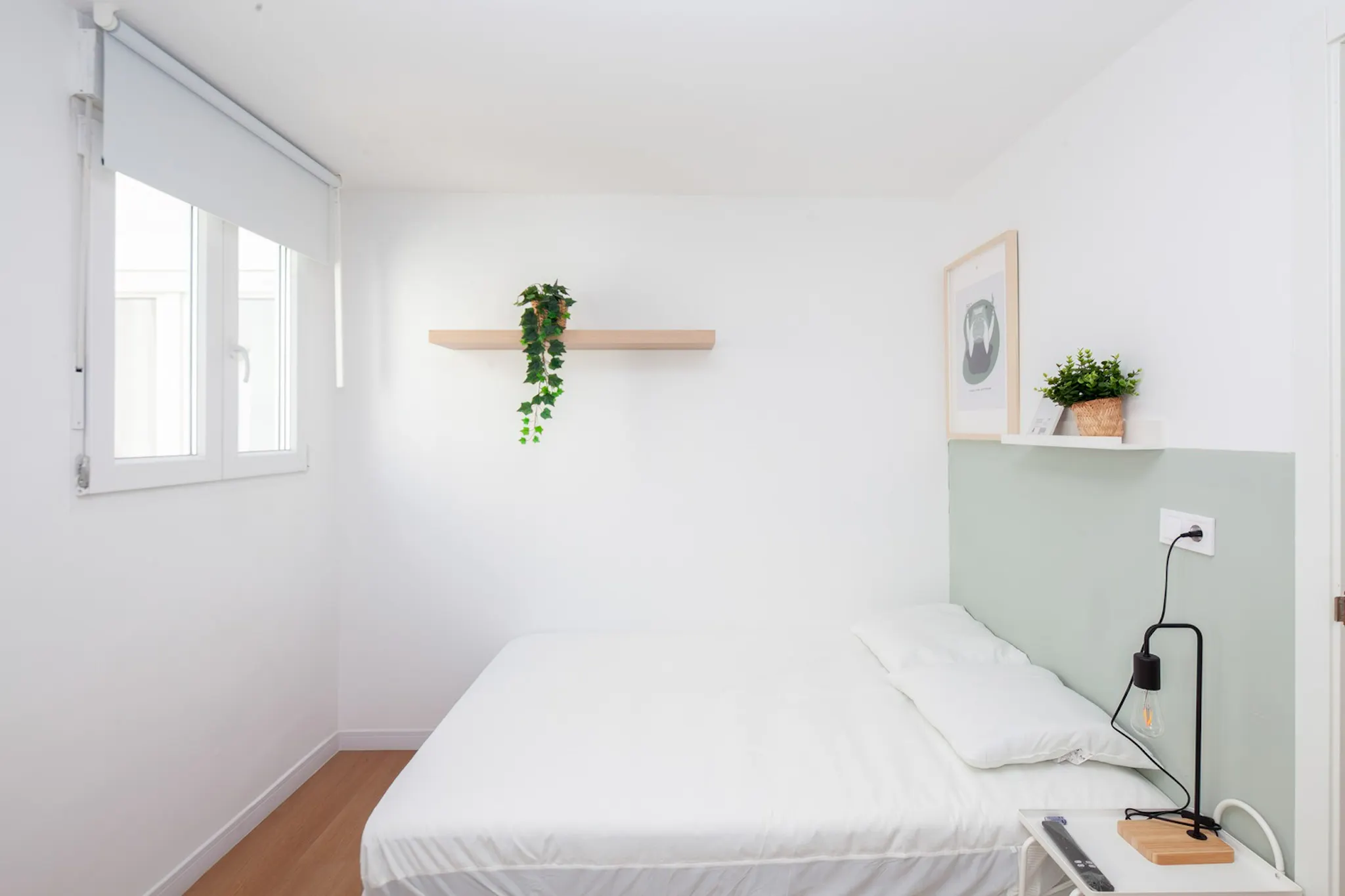 Carrer de l'Orient, Valencia preview