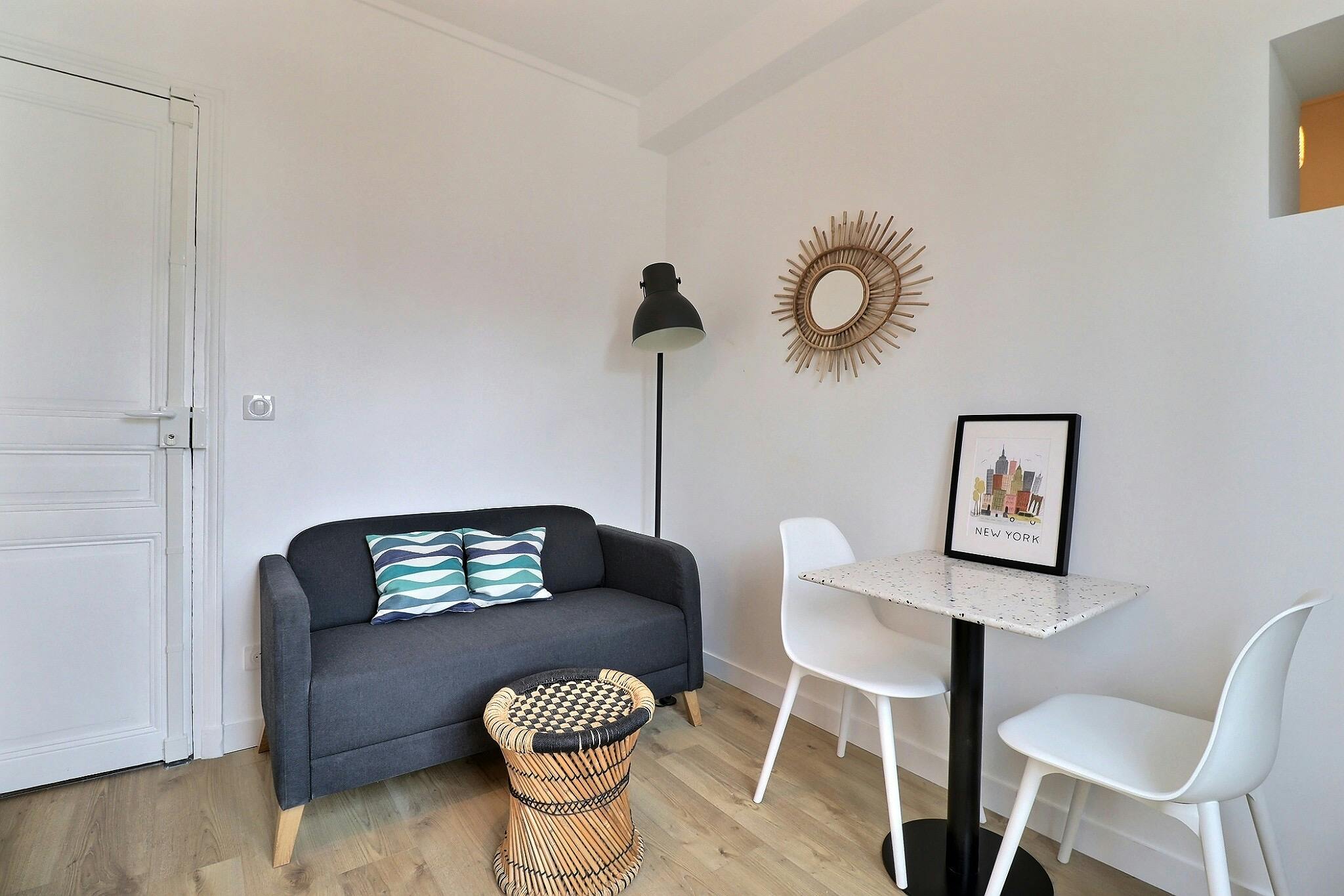 Avenue Théophile Gautier, Paris preview