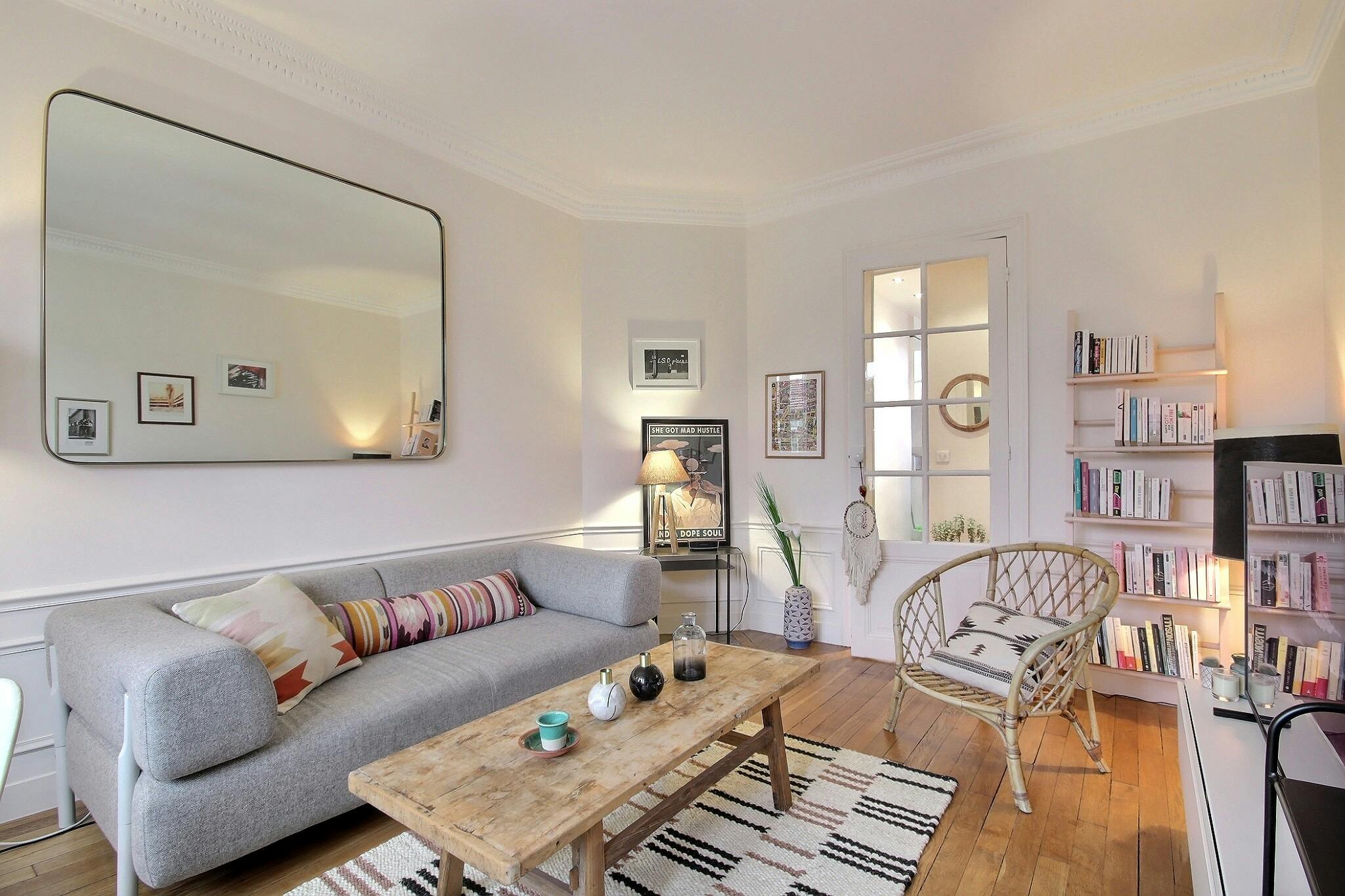 Apartment for rent for €1,782 per month in Paris, Rue du Pôle Nord