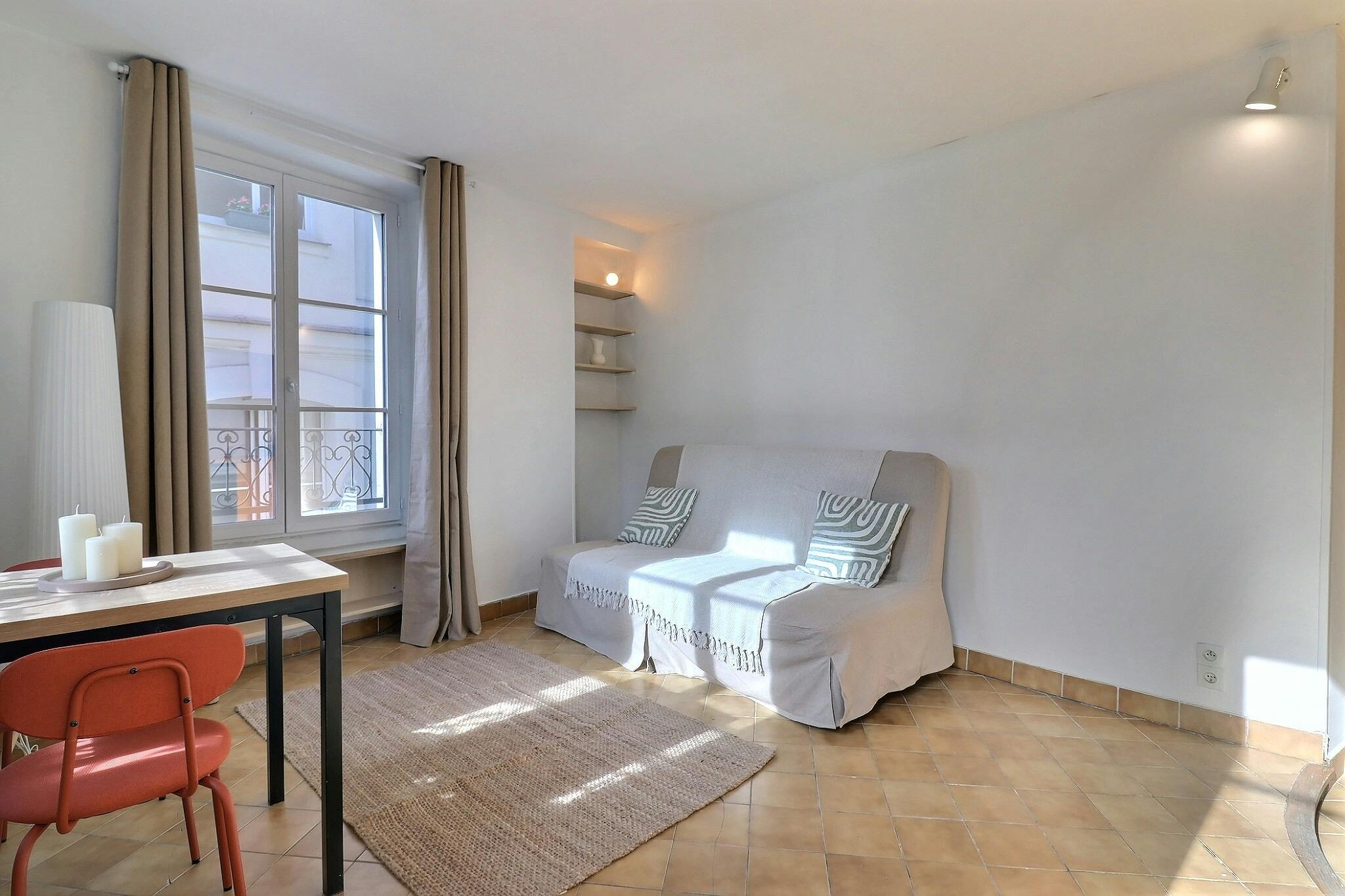 Rue Courtalon, Paris preview