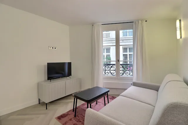1-Bedroom Apartment in Rue de Savoie, Paris (1661753) room image 1