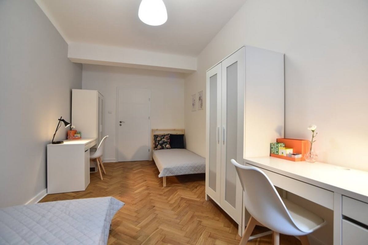 ulica Nowogrodzka, Warsaw preview