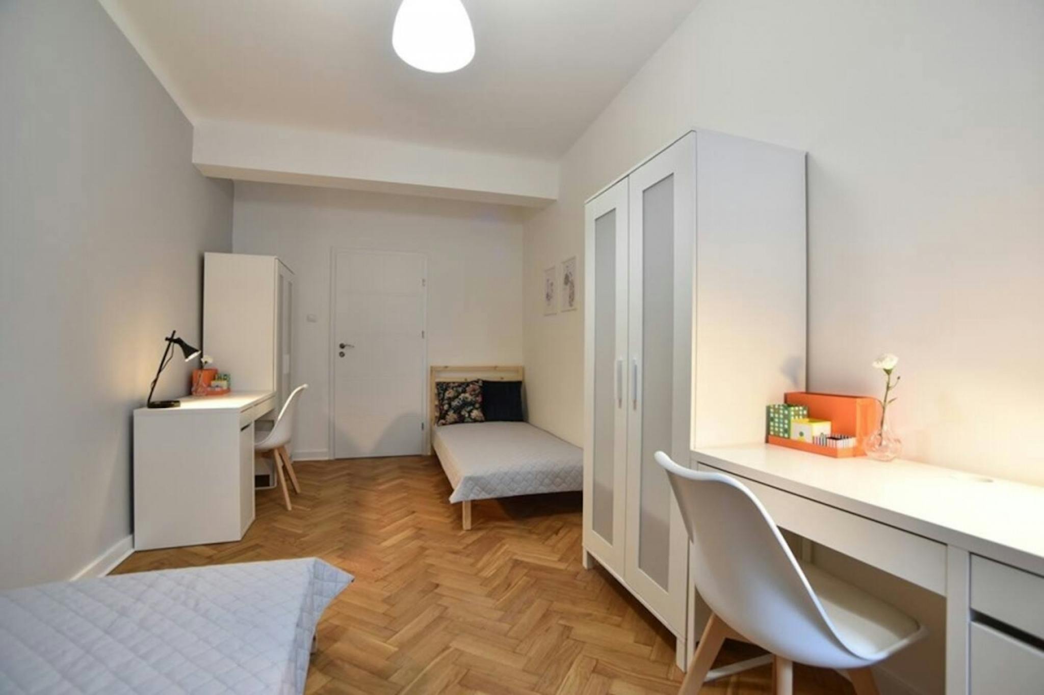 ulica Nowogrodzka, Warsaw preview