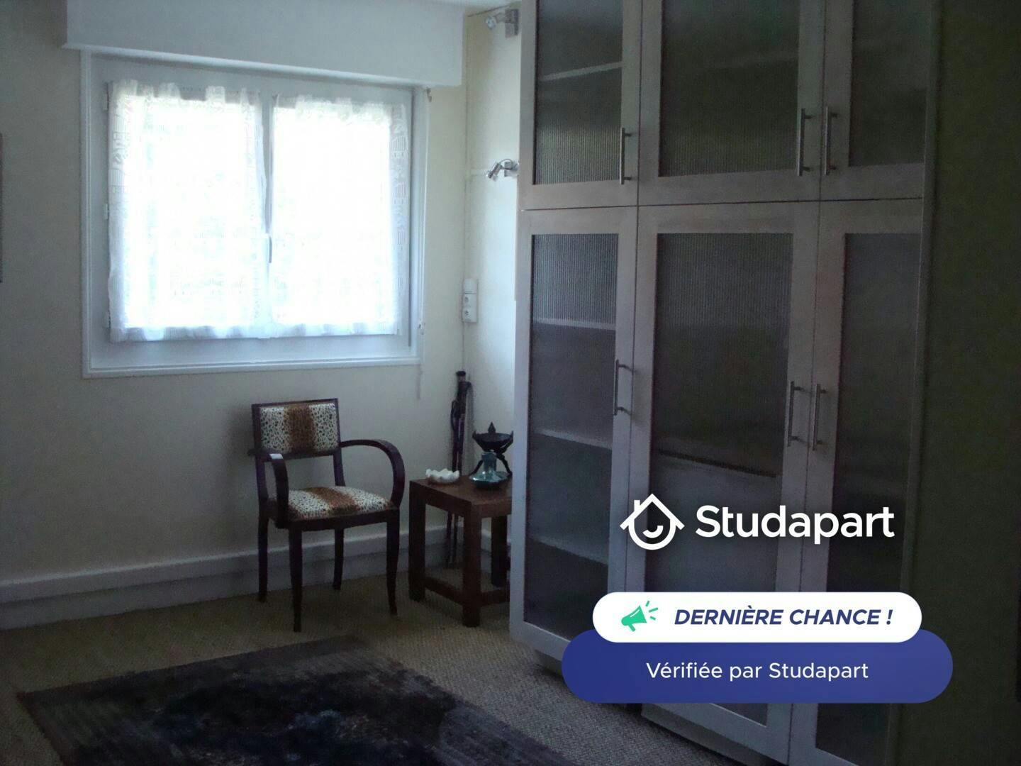 Будинок за оренду для 323 EUR на місяць у Biarritz, Avenue de Segure