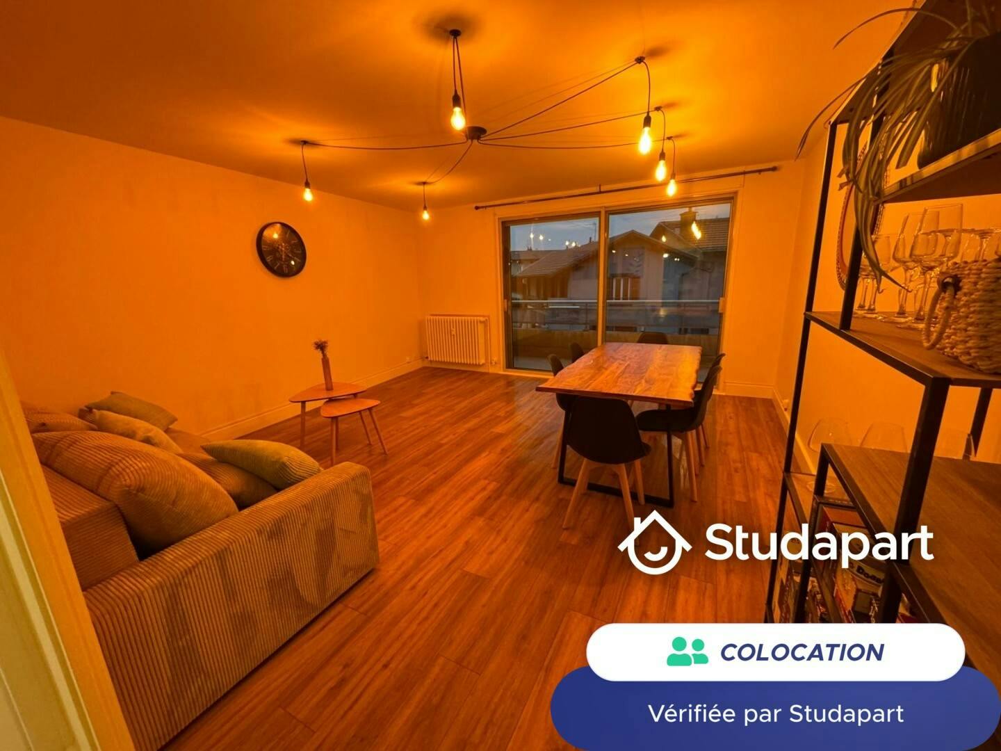 Отдельная комната сдается в аренду за 500 € в месяц в Bourg-en-Bresse, Avenue Jean Jaurès