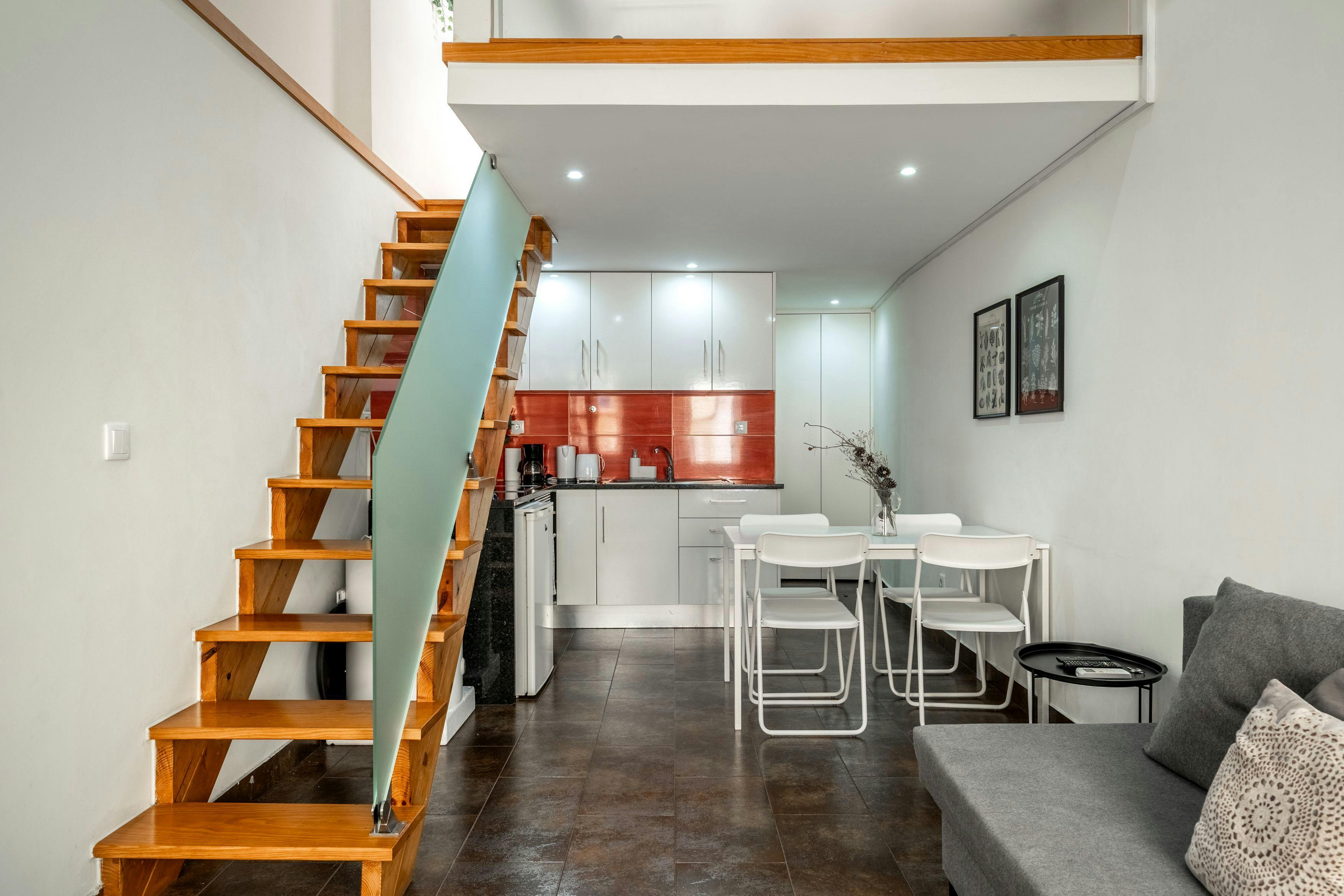 Etta att hyra för 1 000 € i månaden i Lisbon, Travessa do Olival à Graça