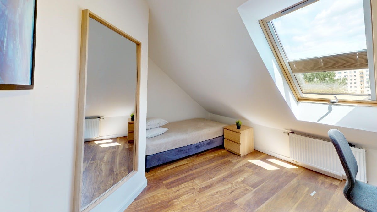 Powstańców Śląskich, Warsaw preview