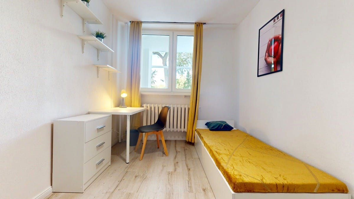 Prałatowska, Warsaw preview