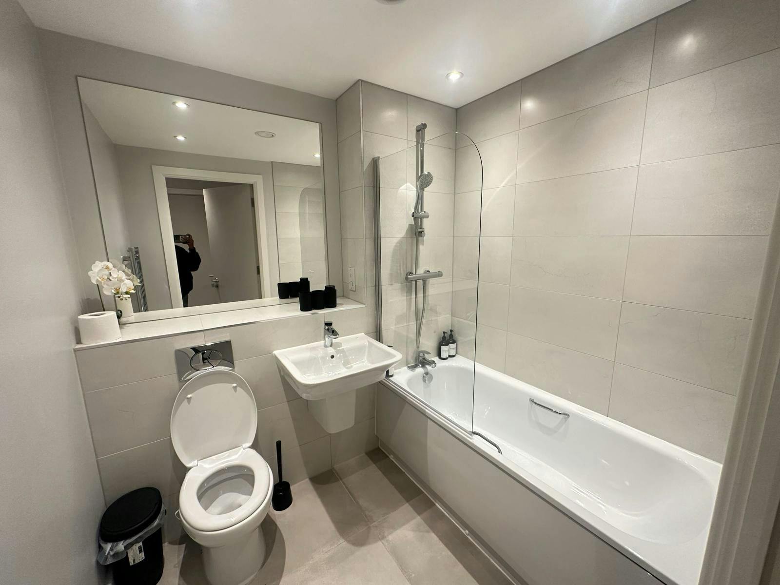 Apartment Salford, 2 beds — photo 3
