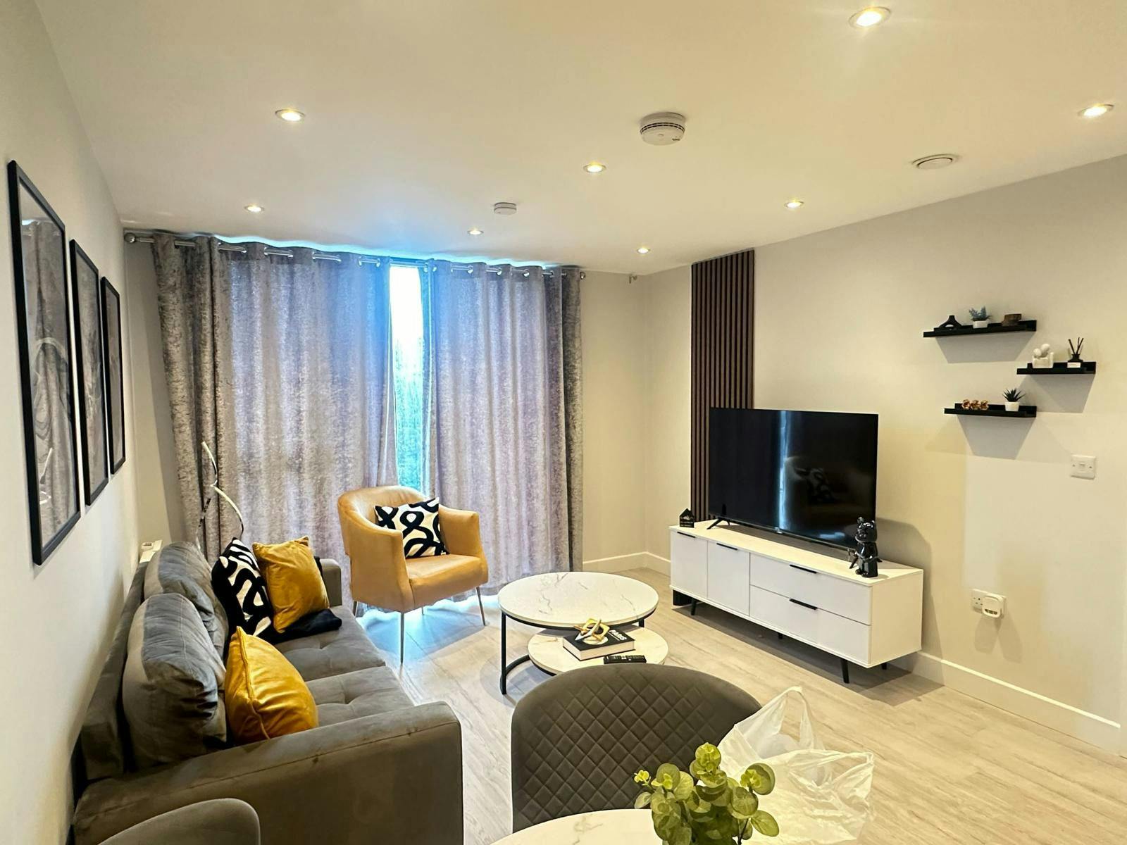 Apartment Salford, 2 beds — photo 1