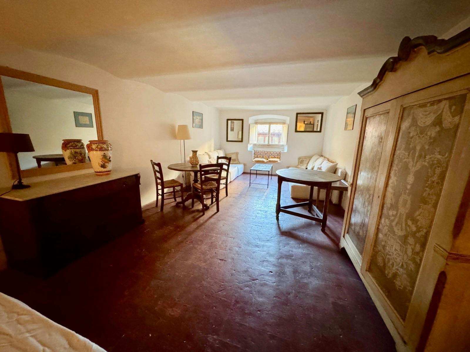 Apartment for rent for €950 per month in Florence, Via Santo Spirito
