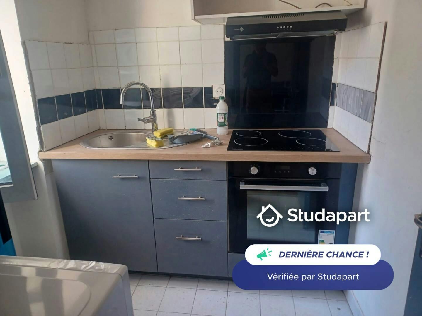 Appartement à louer pour 740 €/mois à Poitiers, Rue de la Tranchée