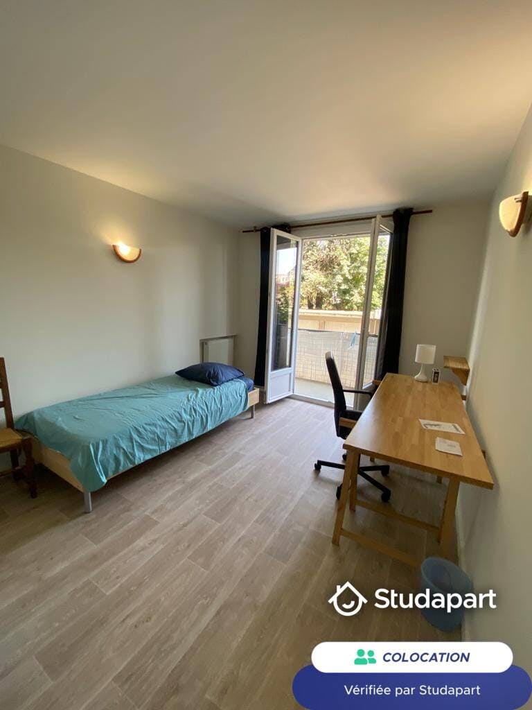 Private room for rent on Avenue Gabriel Péri, Saint-Martin-d’Hères - Vista 4