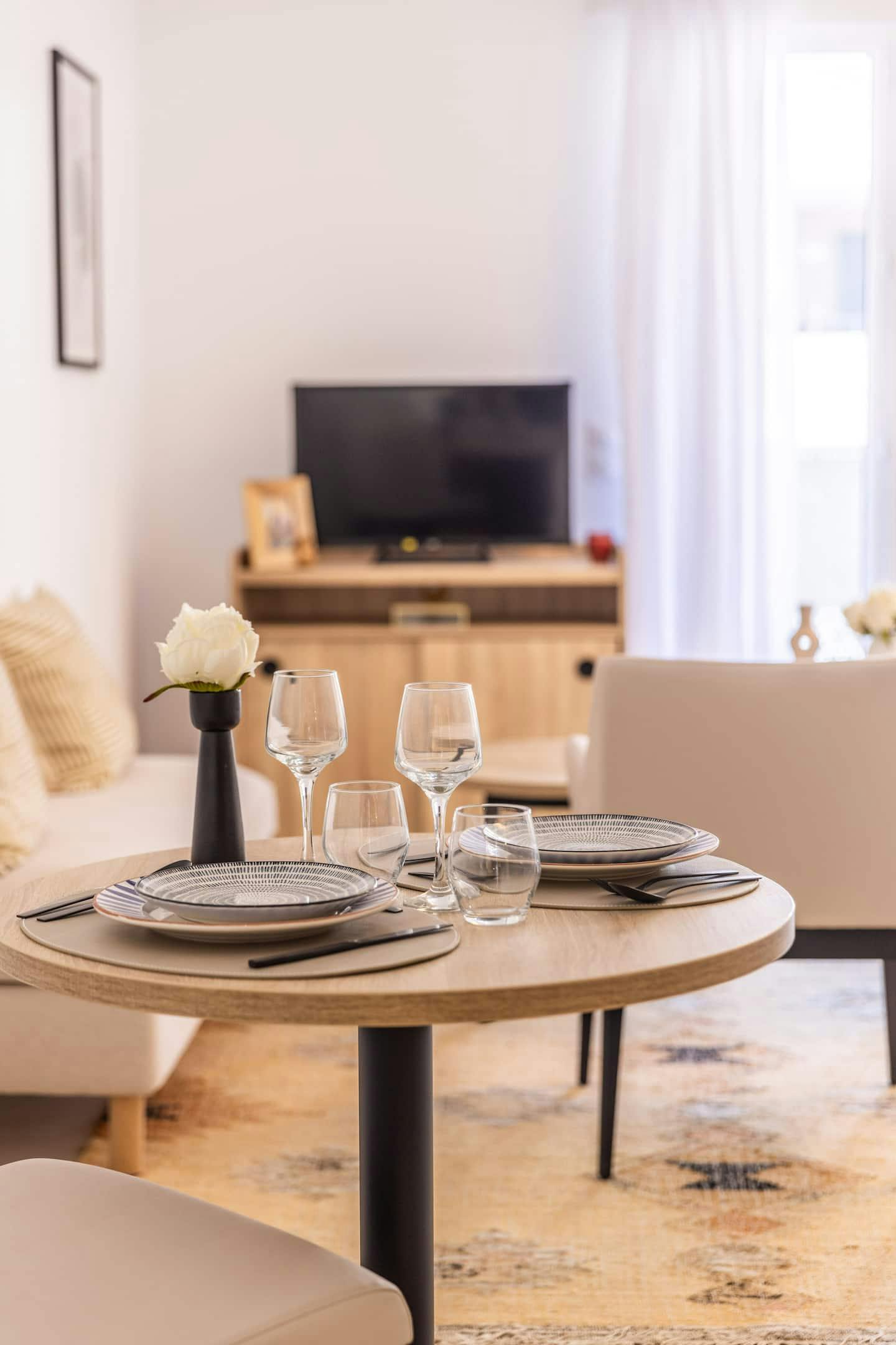 Квартира за оренду для 2 000 EUR на місяць у Villeneuve-Loubet, Boulevard du Général de Gaulle