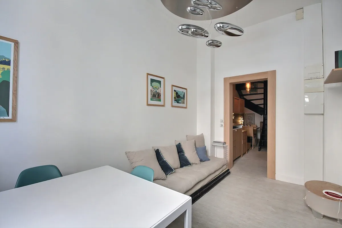 1-Bedroom Apartment in Rue Treilhard, Paris (1662368) ROOM