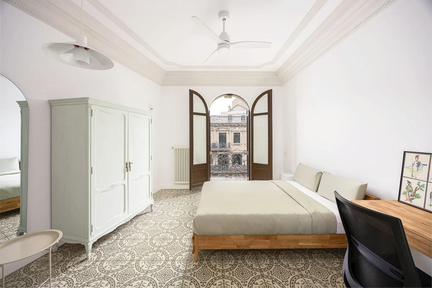 Carrer de Mallorca, Barcelona preview