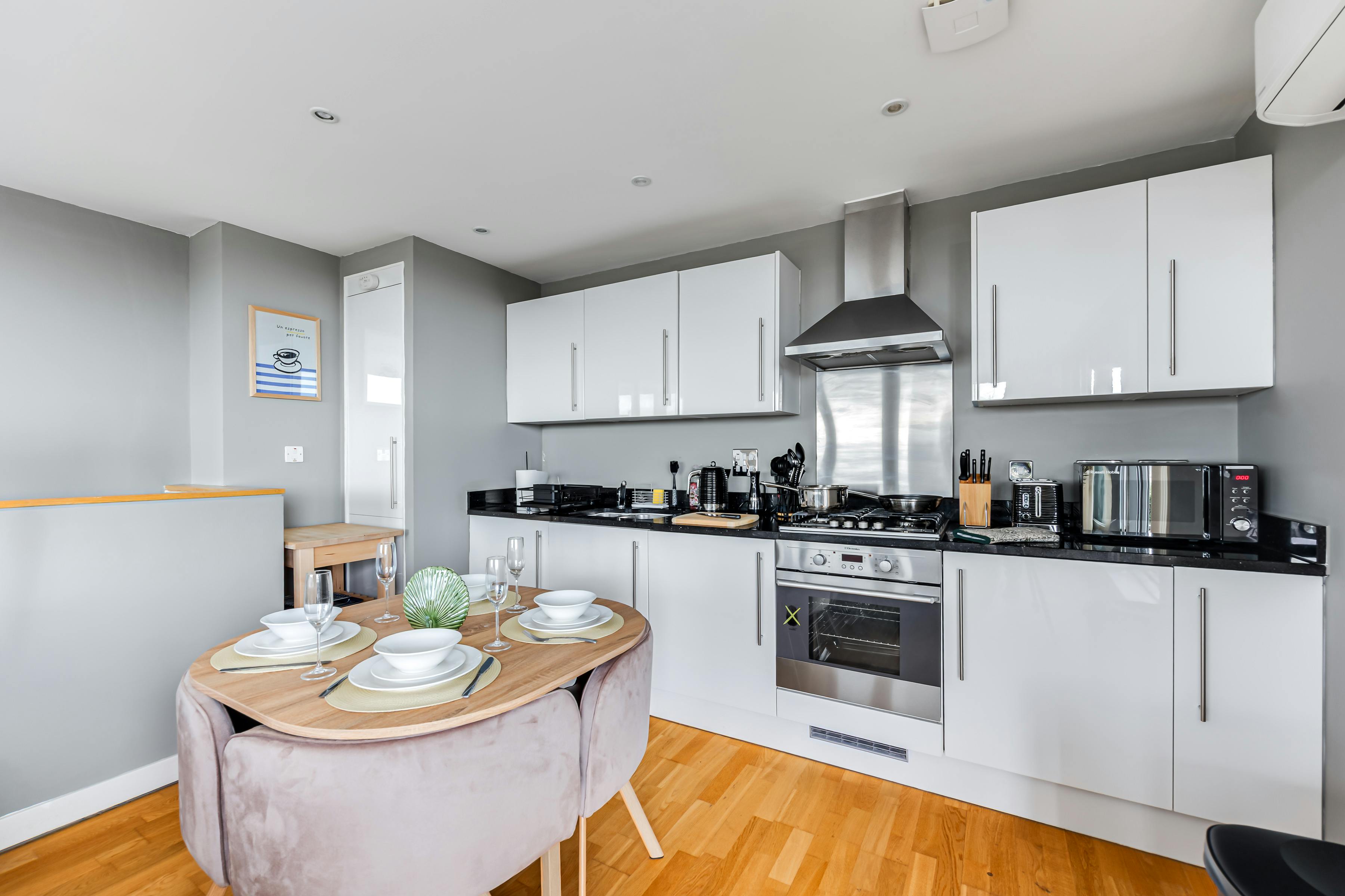 Будинок за оренду для 2 999 GBP на місяць у Bedford, Castle Lane