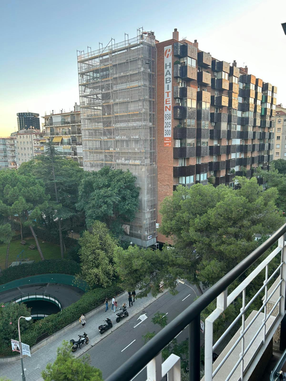 preview gallery tile