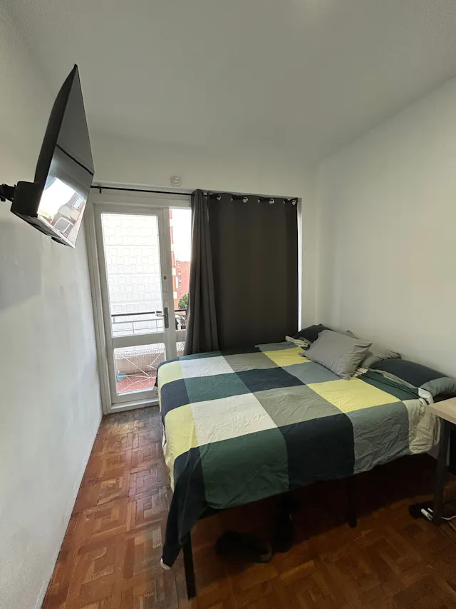 Private room in Carrer de Benet Mateu, Barcelona (1662448) room image 1