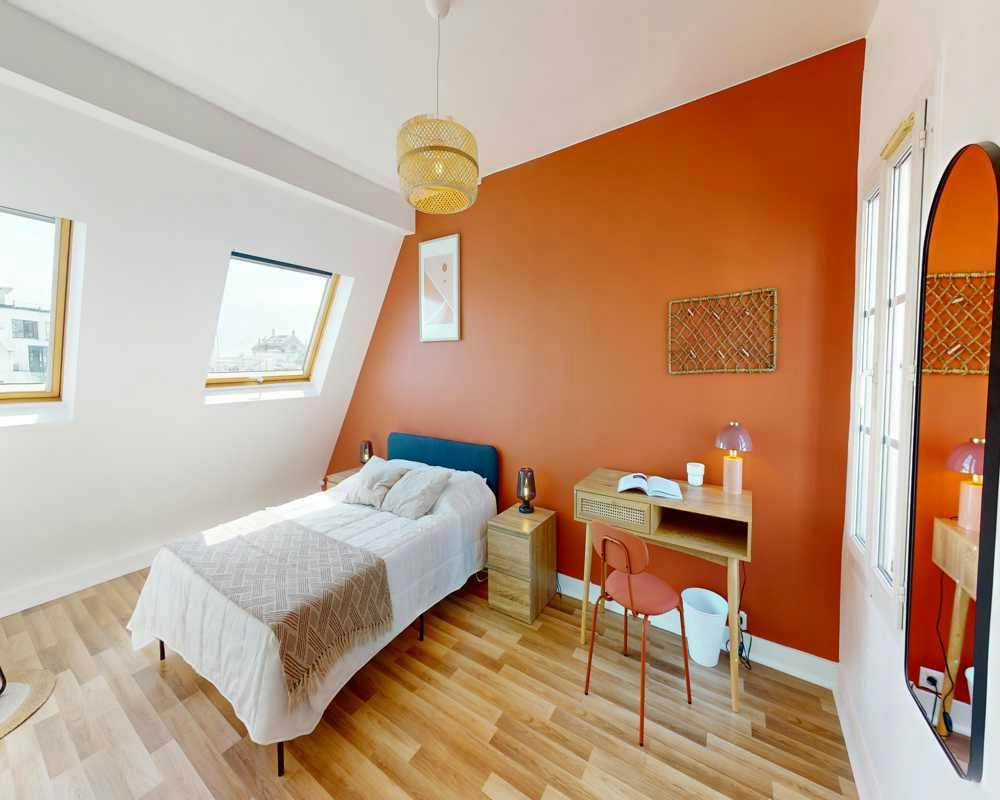Private room for rent on Rue Taitbout, Paris - Vue 3