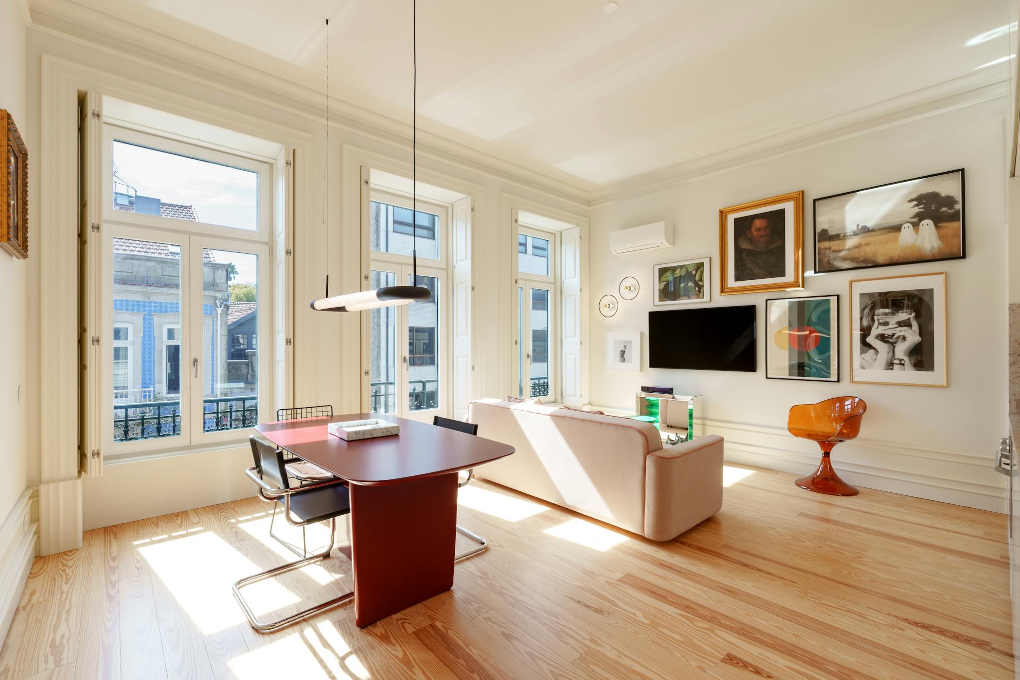 Rua de Álvares Cabral, Porto preview