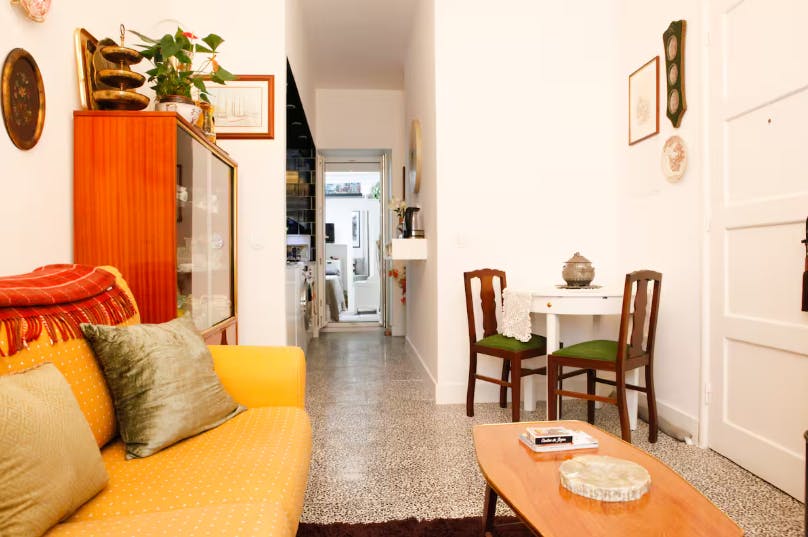 Apartment for rent for €950 per month in Lisbon, Calçada do Forte