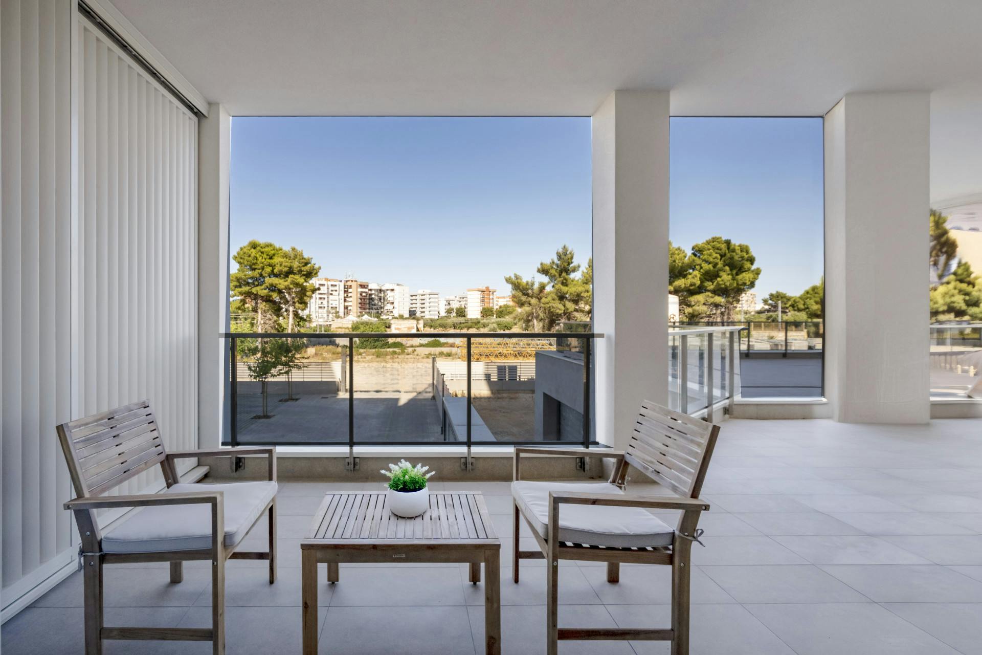 House for rent for €1,000,000 per month in Bari, Via Giovanni Amendola