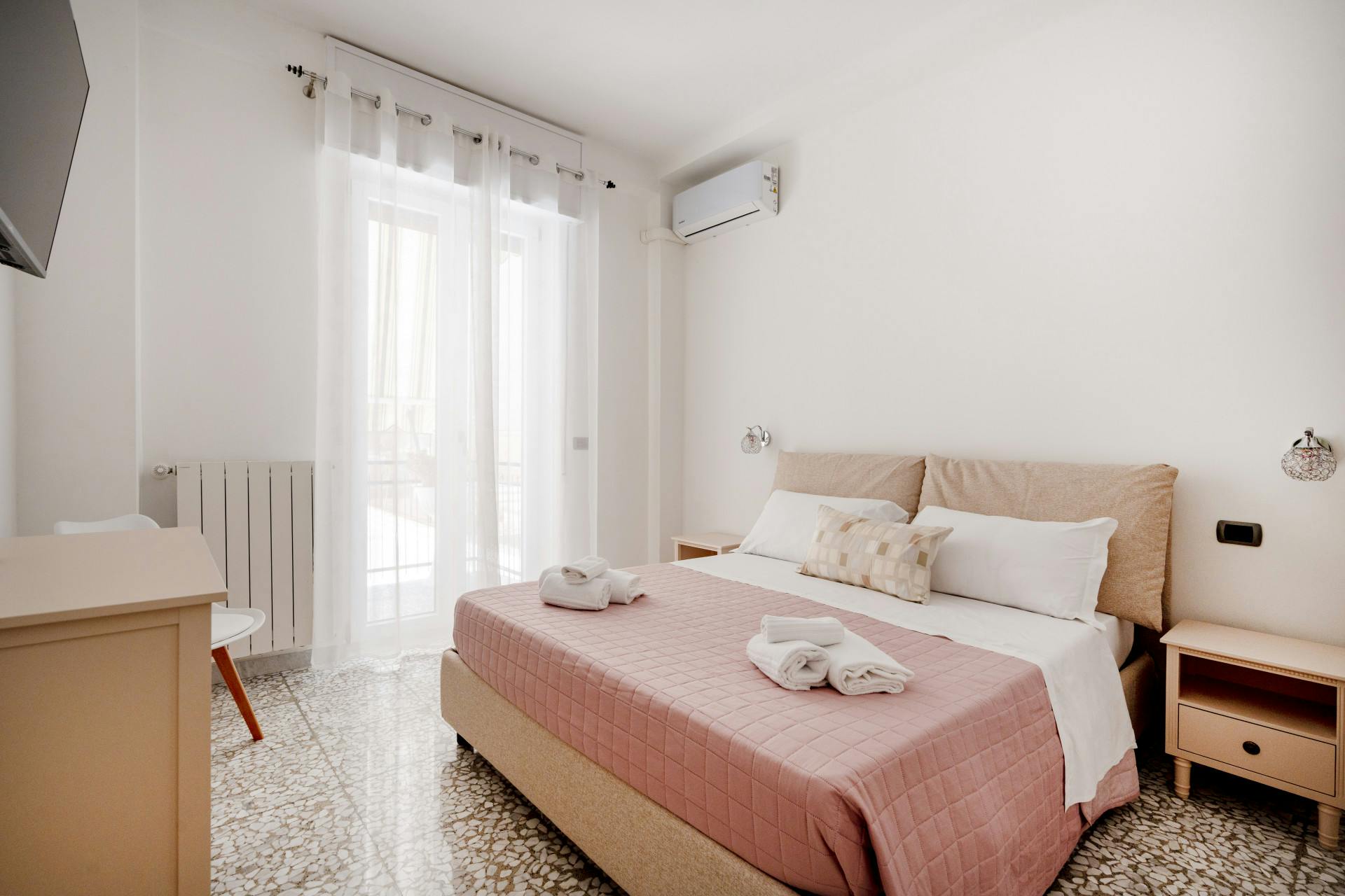 Casa para alugar por € 1.000.000 por mês em Bari, Via Michele Garruba