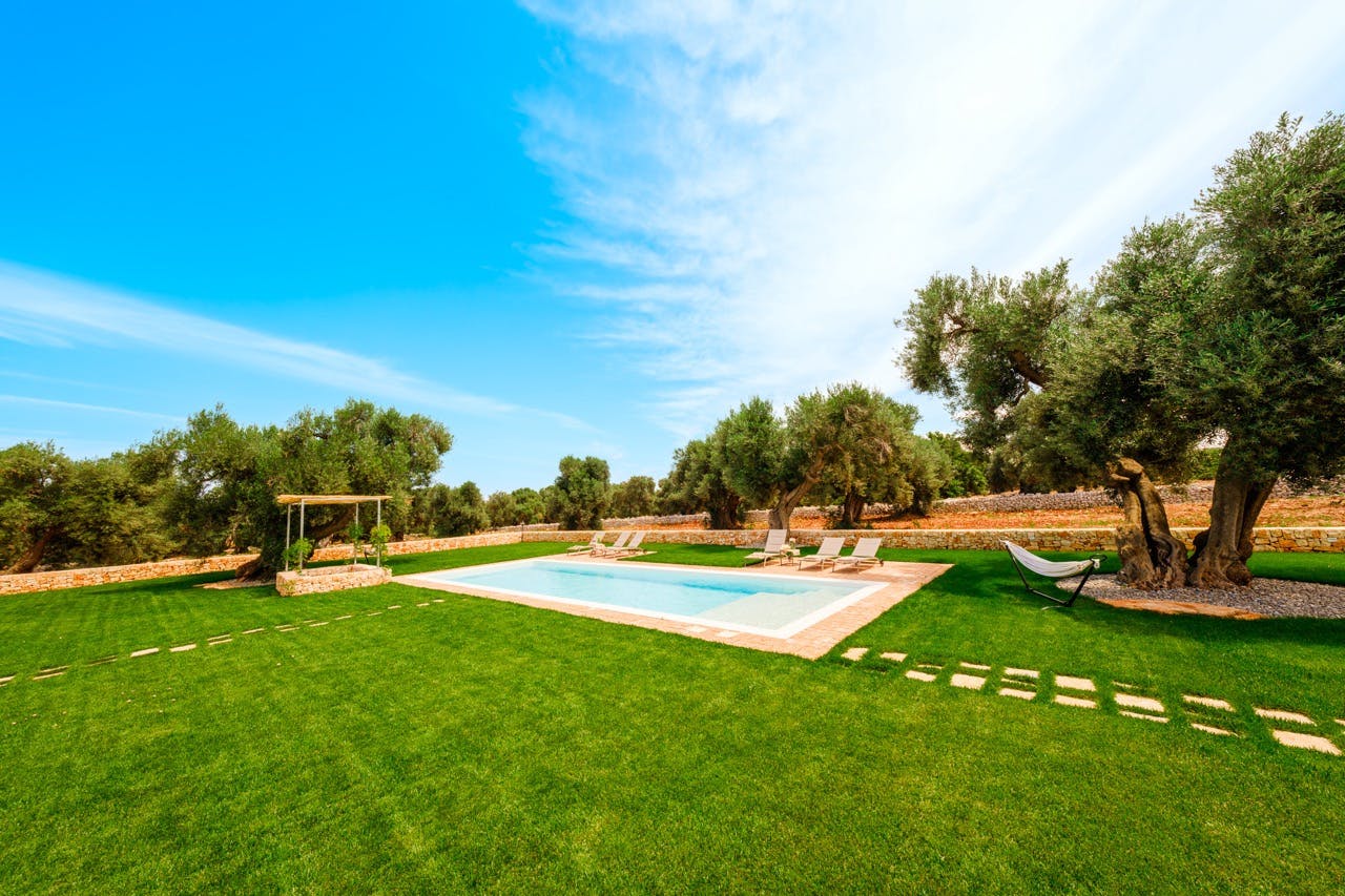 Intero immobile in affitto a 4000 € al mese a Monopoli, Contrada S. Oronzo