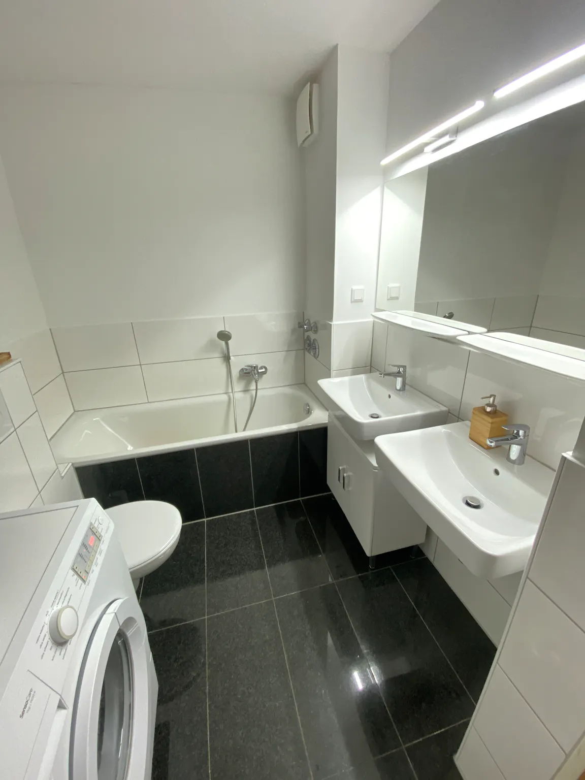 1-Bedroom Apartment in Auf der Böck, Düsseldorf (1662698) ROOM 3