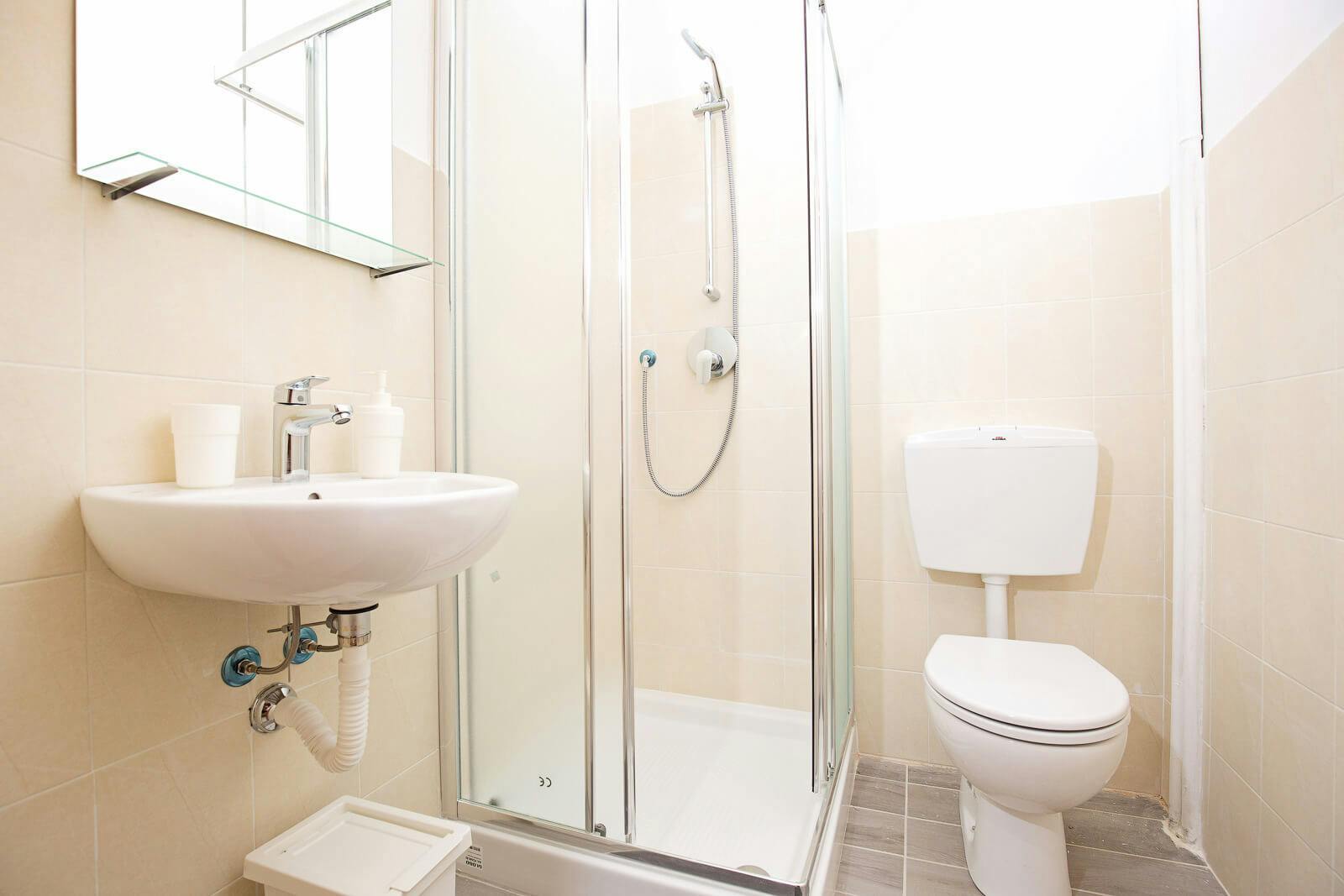 Single room Pisa, 1 bed, 17m² — photo 4