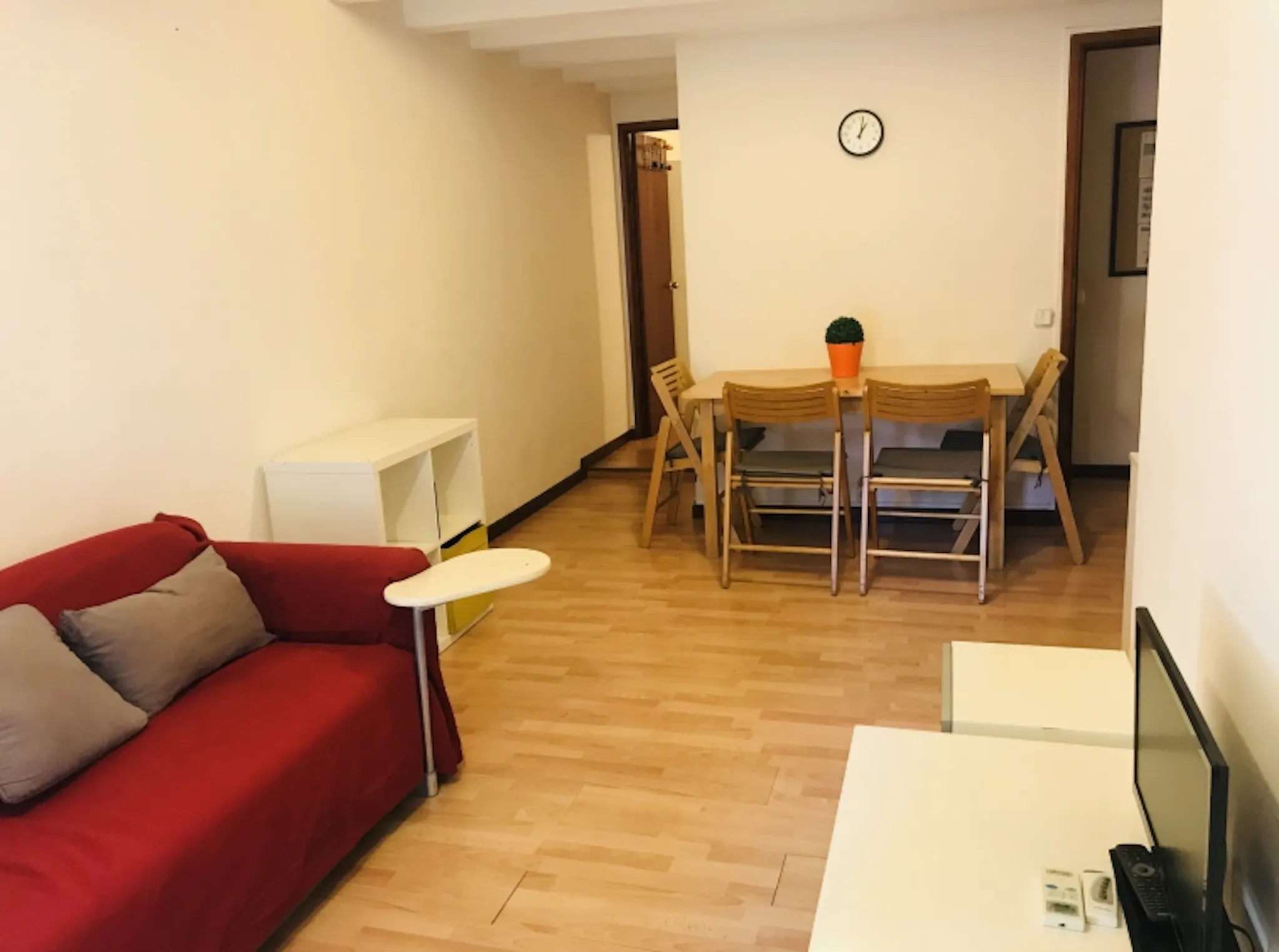 Carrer del Comte d'Urgell, Barcelona preview