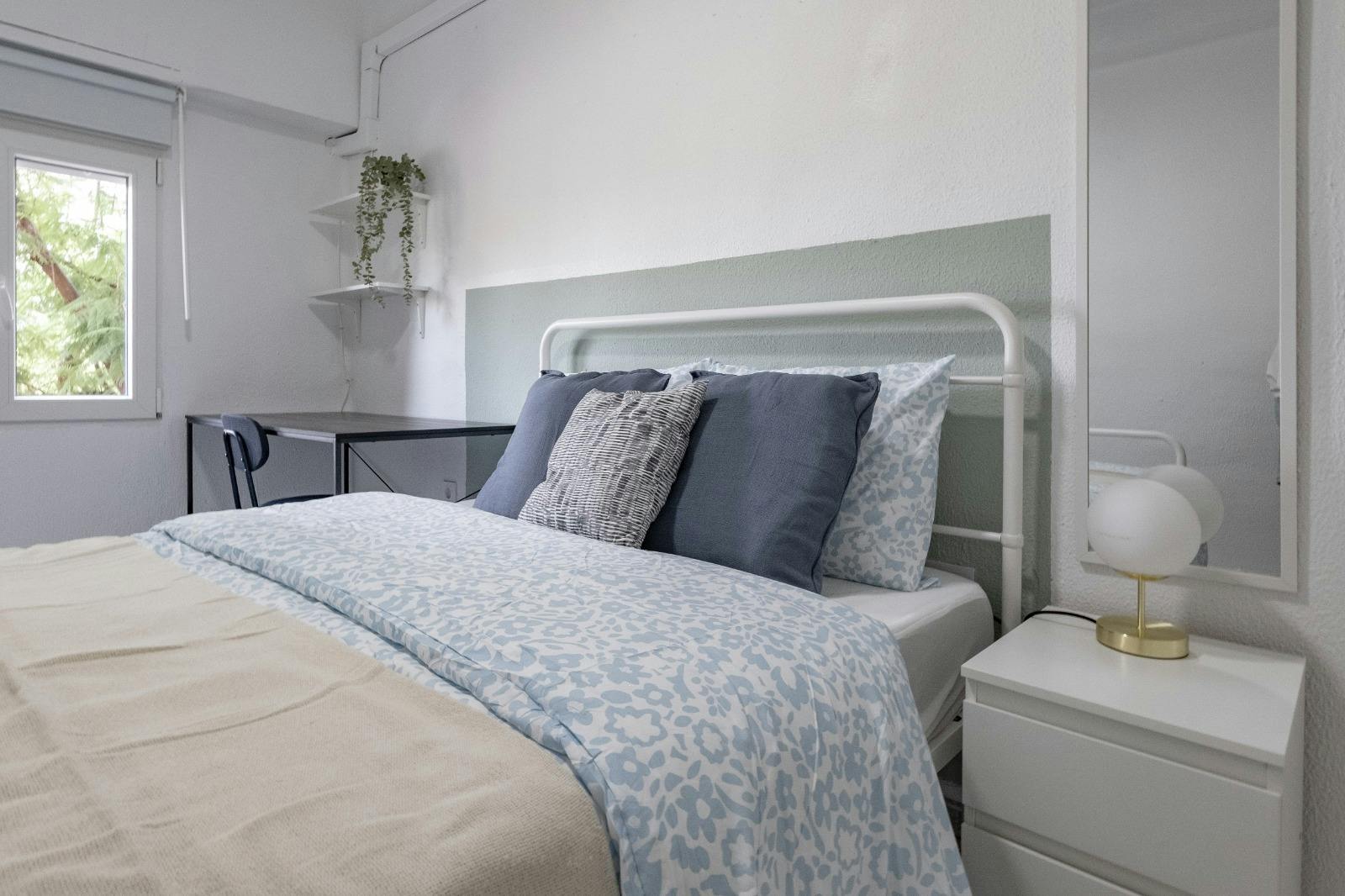 Privé kamer te huur voor € 300 per maand in Alaquàs, Carrer M Francesc Forment Marti