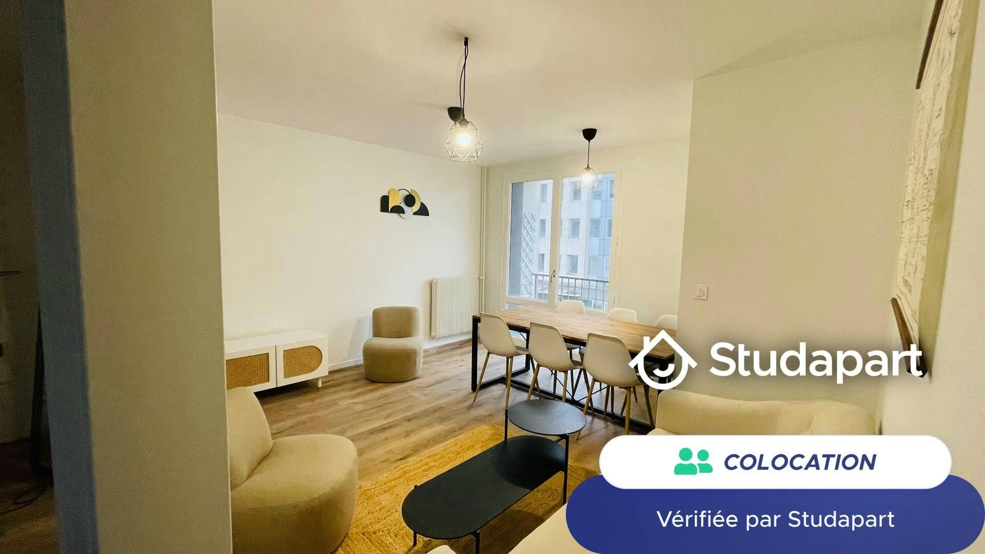 Private room for rent for €440 per month in Angoulême, Boulevard de Bury