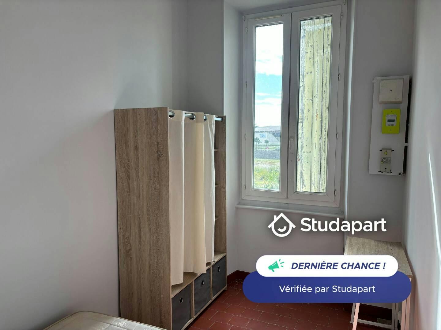 Apartament de închiriat pentru 800 EUR pe lună în Alès, Avenue Carnot