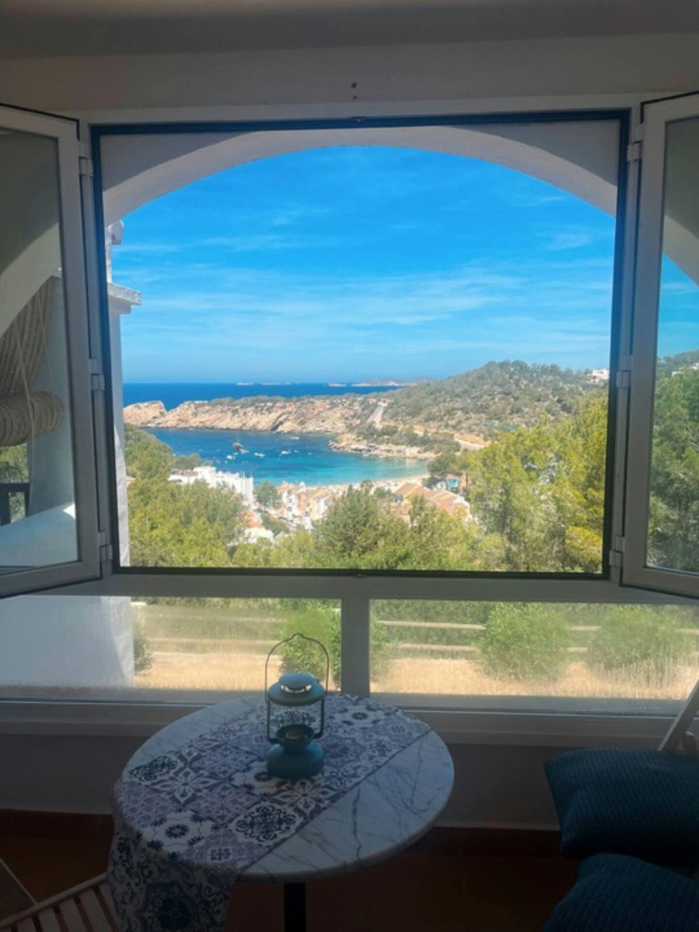 公寓 正在以 €1,500 的月租出租，其位于 Sant Josep de sa Talaia, Carrer Calvià