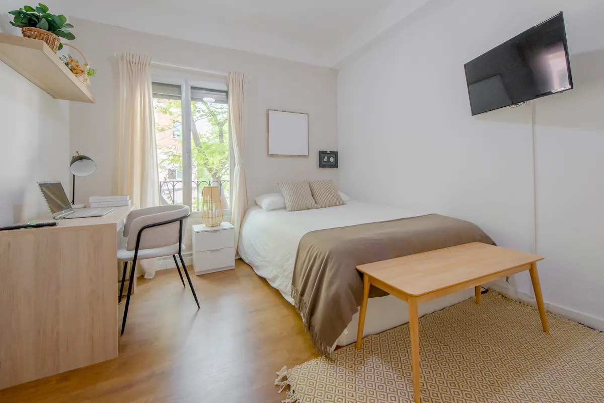 Private room in Calle de la Arquitectura, Madrid (1663103) ROOM