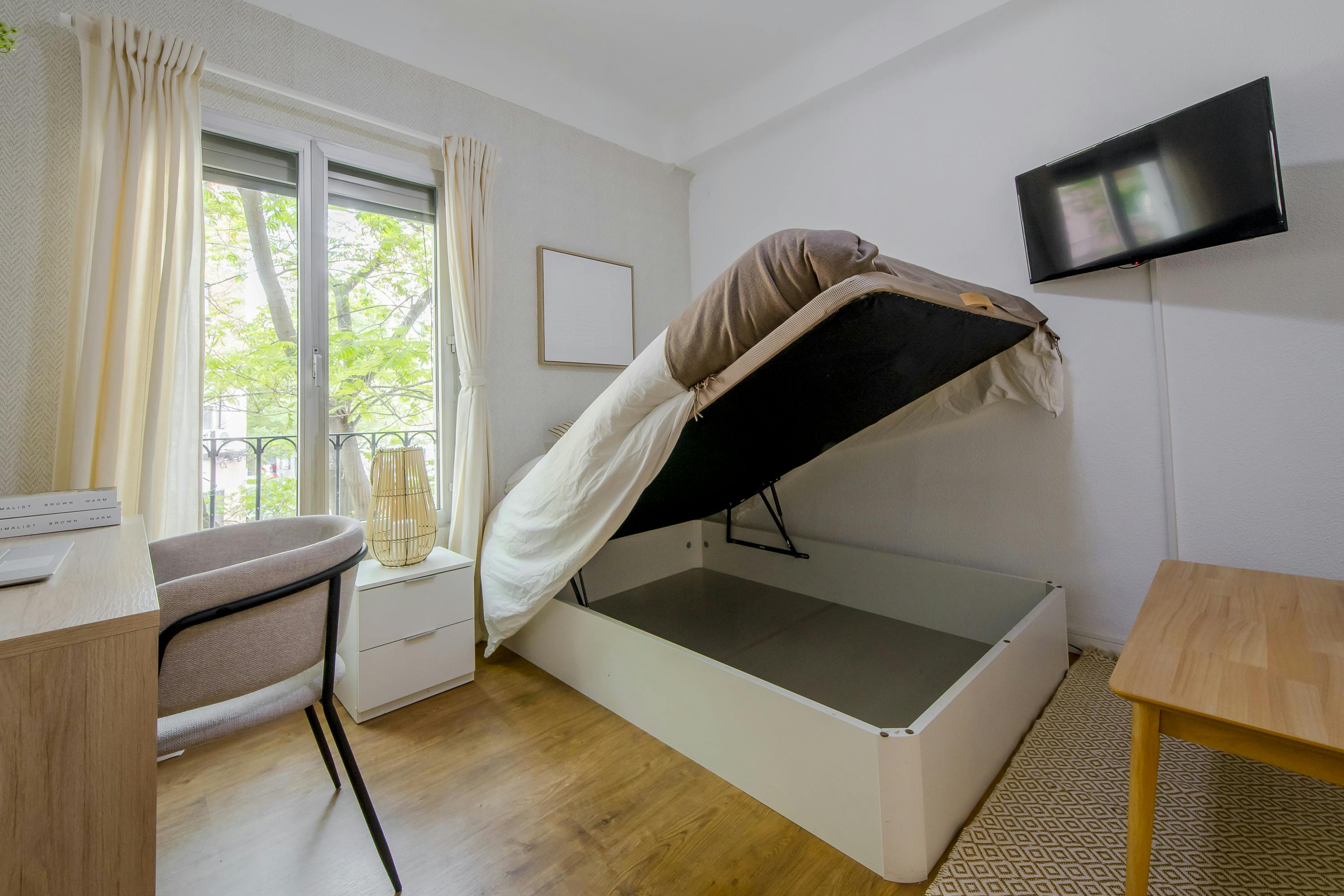 preview gallery tile